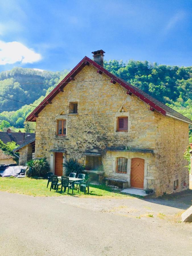 Gite Des Reculees Ladoye-sur-Seille Luaran gambar