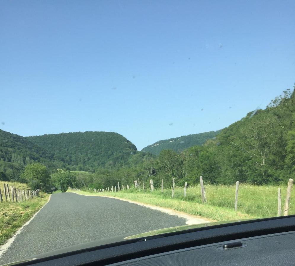 Gite Des Reculees Ladoye-sur-Seille Luaran gambar